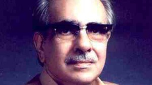 جیوے جیوے پاکستان ، اے وطن کے سجیلے جوانوں اور ہم مصطفوی مصطفوی ہیں ان کے مشہور ملی نغمے ہیں